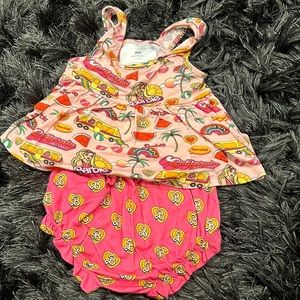 Post Peanut Barbie two piece tank set